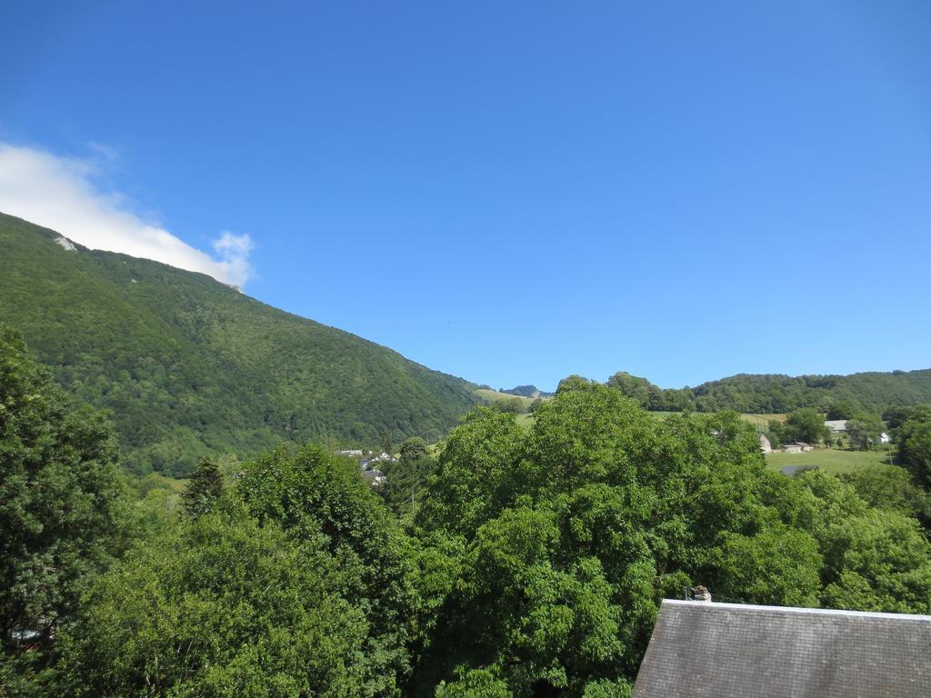 Hotel Les Deux Cols Sainte-Marie-de-Campan Cameră foto