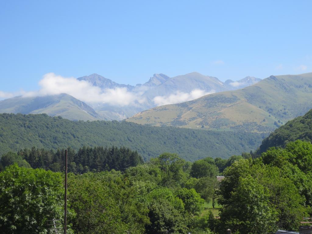 Hotel Les Deux Cols Sainte-Marie-de-Campan Cameră foto